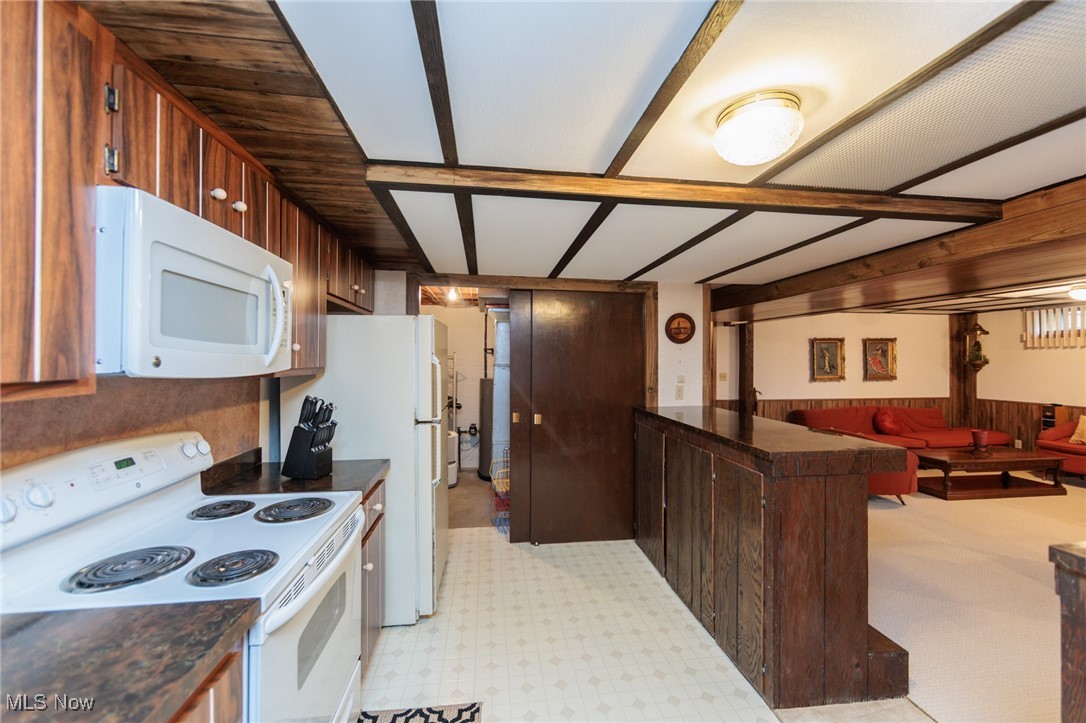 5761 Goodman Circle, North Royalton, Ohio image 38