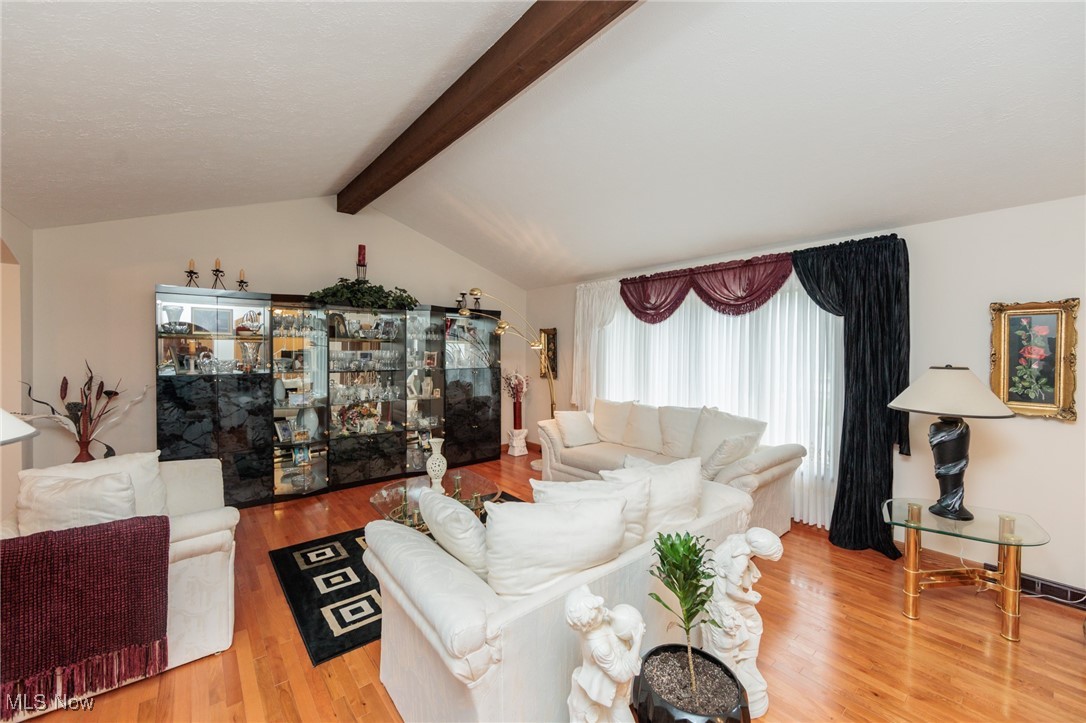 5761 Goodman Circle, North Royalton, Ohio image 10