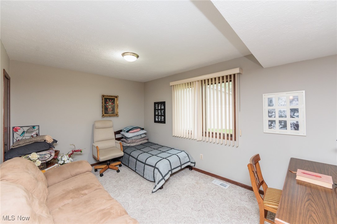5761 Goodman Circle, North Royalton, Ohio image 28