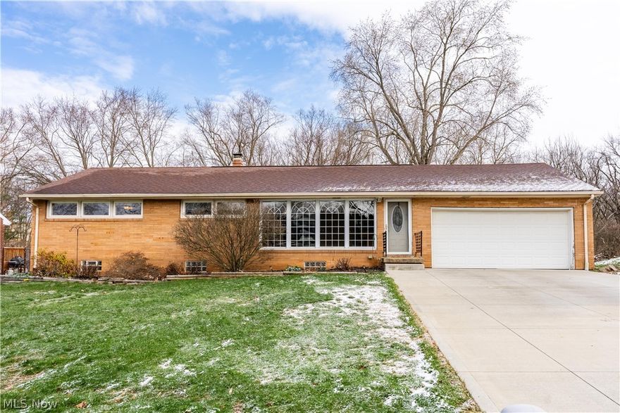 Check out this charming ranch at 3939 Thunderbird NW in North Canton! With 3 bedrooms and 2.5 bathrooms, this home offers easy one-floor living that’s perfect for keeping things simple and comfortable.  Inside, you’ll find a bright, easy-flow layout with plenty of space to relax or hang out with friends and family. The bedrooms are nicely sized, and having two full baths makes busy mornings a whole lot easier.  Step out back and enjoy the large backyard—great for cookouts, pets, or just kicking back after a long day. The brick exterior adds classic character, and the 2-car garage gives you extra space for parking and storage.  You’ll love the location too—close to all the shopping, restaurants, and entertainment around Belden Village, plus quick access to I-77 for commuting. And it’s in North Canton Schools!  If you’ve been looking for a solid, turn key home in a super convenient spot, this one is definitely worth a look.