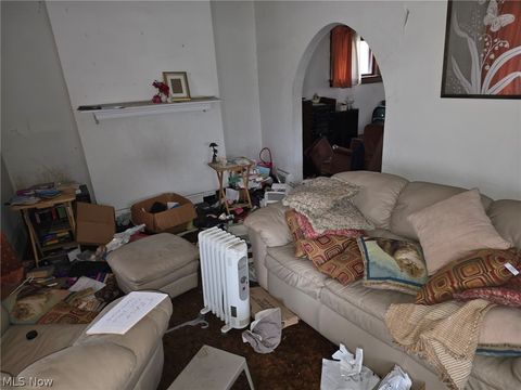 Tiny photo for 13607 Beaumont Avenue, Cleveland, OH 44112 (MLS # 5190624)