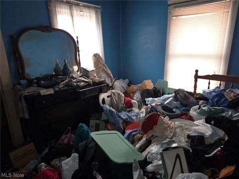 Tiny photo for 13607 Beaumont Avenue, Cleveland, OH 44112 (MLS # 5190624)