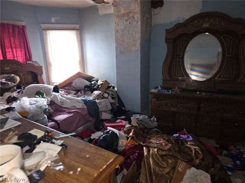 Tiny photo for 13607 Beaumont Avenue, Cleveland, OH 44112 (MLS # 5190624)