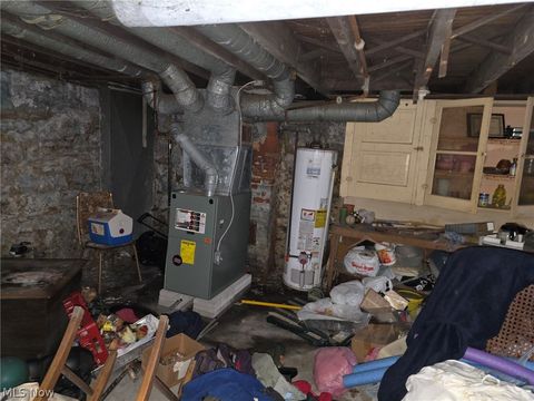 Tiny photo for 13607 Beaumont Avenue, Cleveland, OH 44112 (MLS # 5190624)