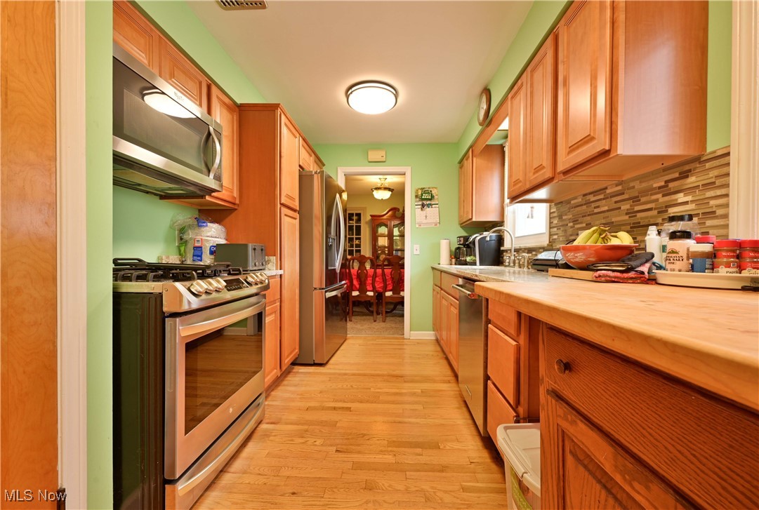 19603 Riverwood Avenue, Rocky River, Ohio image 16