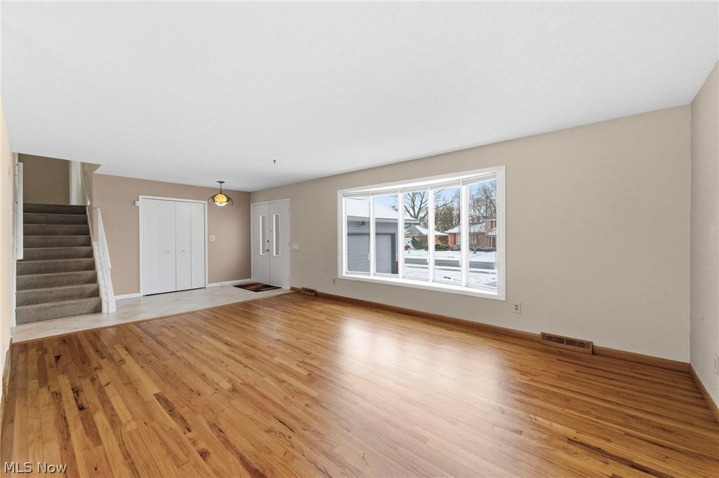 Photo of 5953 Ashcroft Drive, Mayfield Heights, OH 44124 (MLS # 5188808)