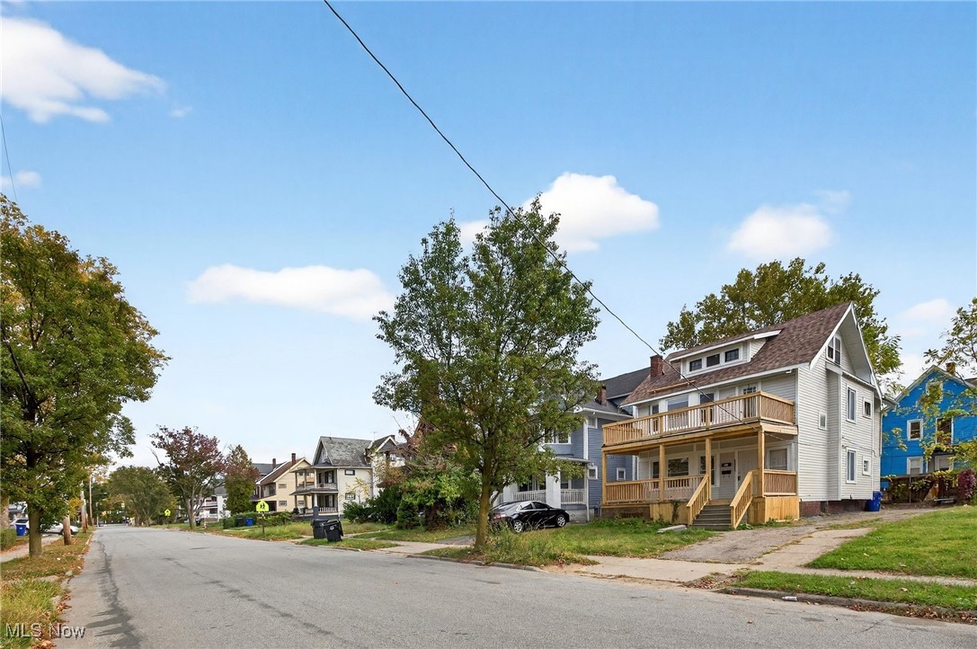 Maxwell-Cole 01 - Residential Income