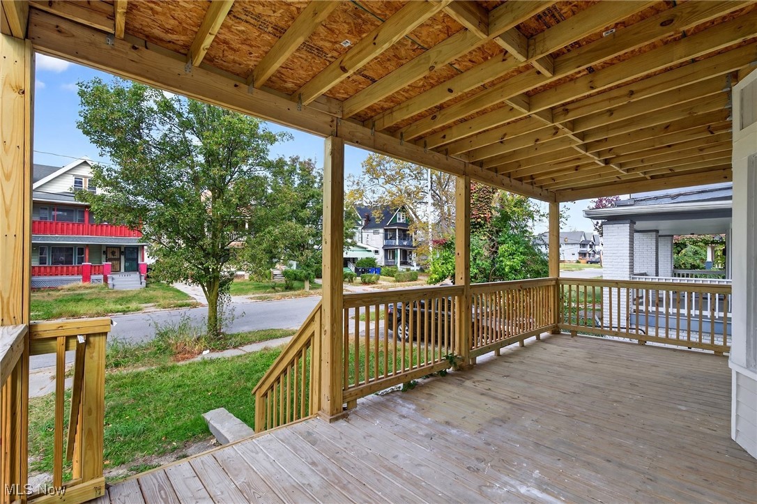 Maxwell-Cole 01 - Residential Income