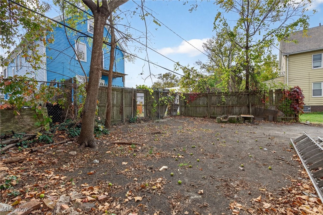 Maxwell-Cole 01 - Residential Income