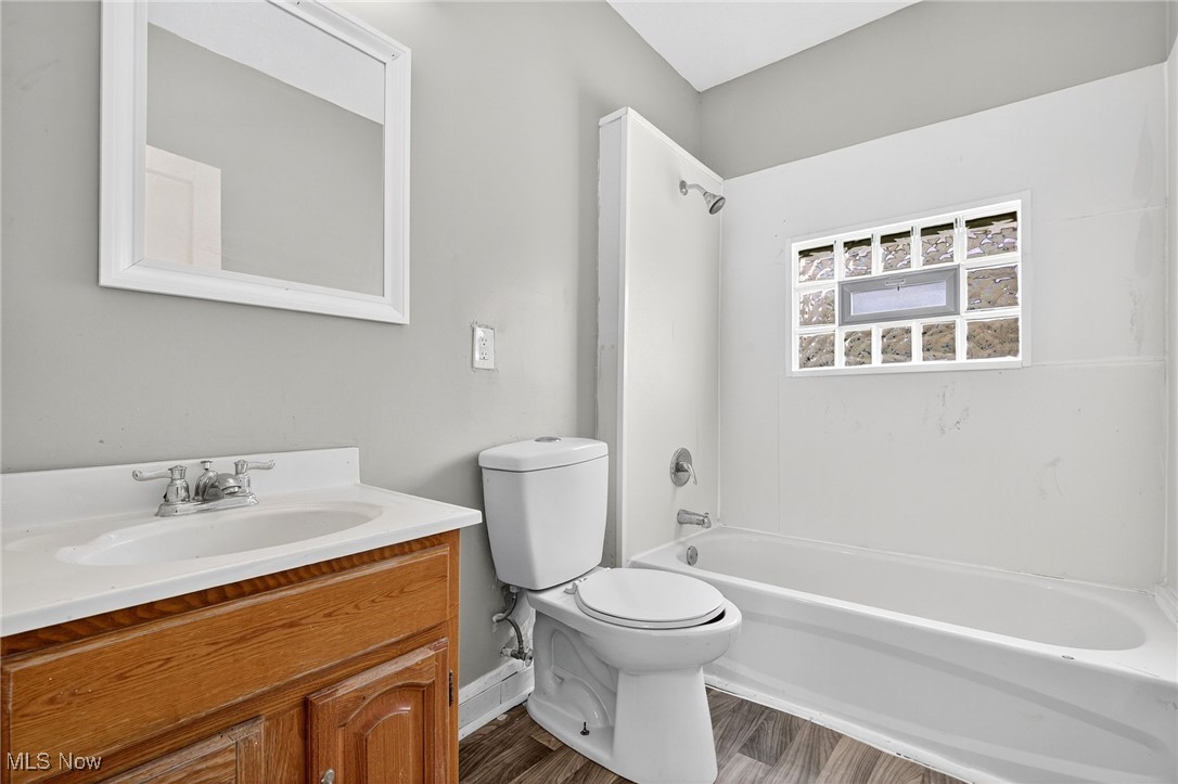 Maxwell-Cole 01 - Residential Income