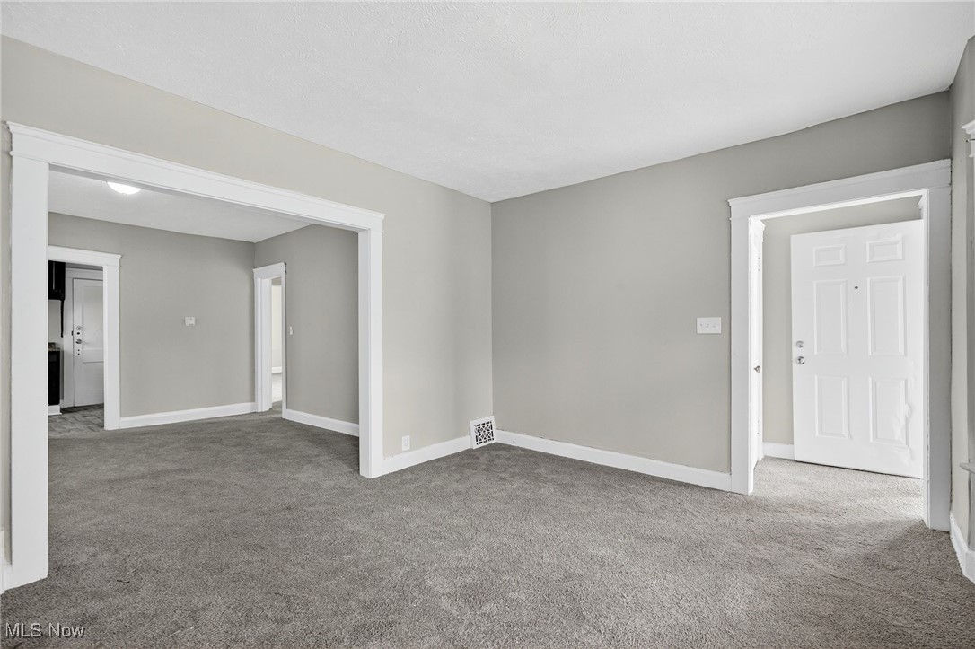 Maxwell-Cole 01 - Residential Income