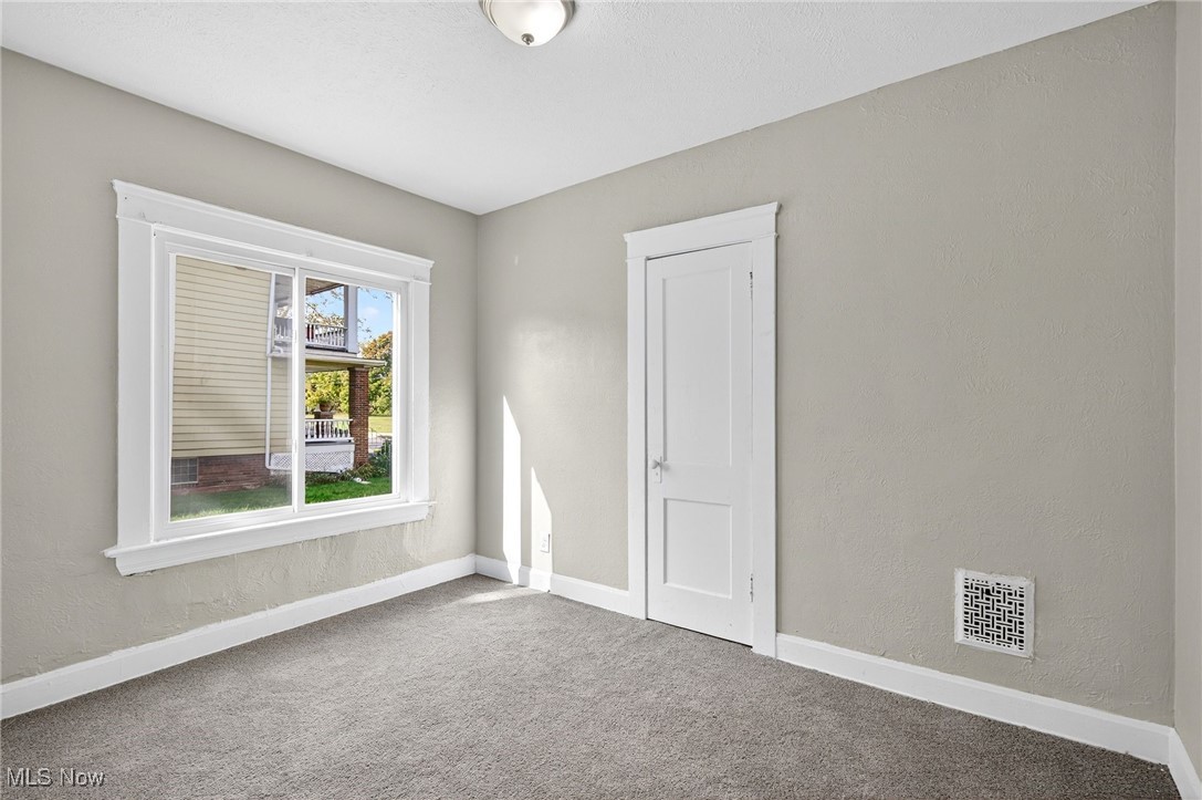 Maxwell-Cole 01 - Residential Income