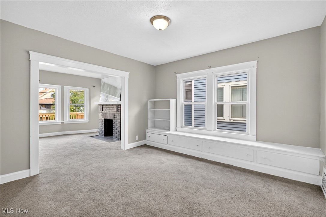 Maxwell-Cole 01 - Residential Income