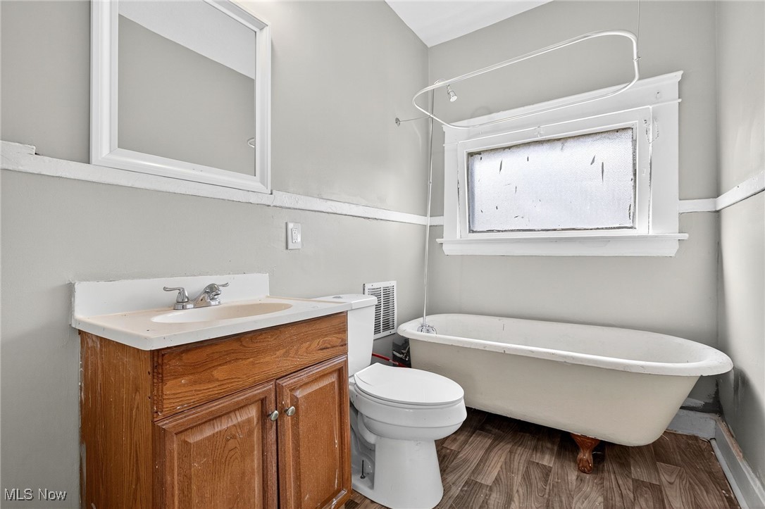 Maxwell-Cole 01 - Residential Income