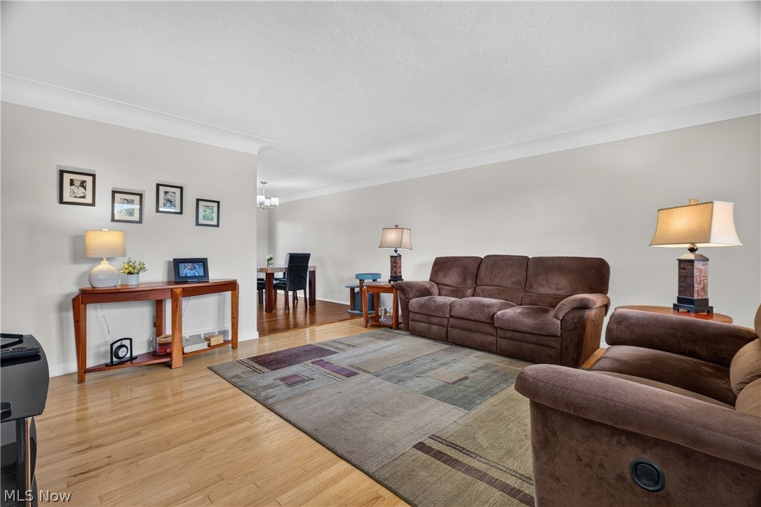 8460 Banner Lane