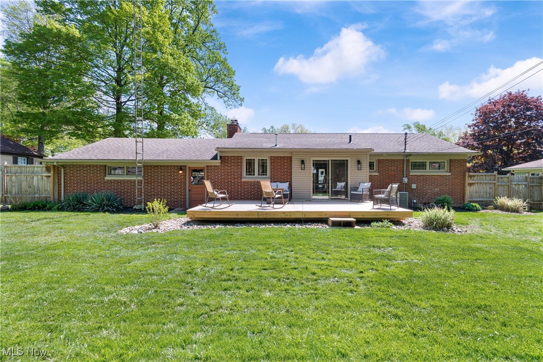 2625 Belleflower Drive, Alliance, Ohio image 27
