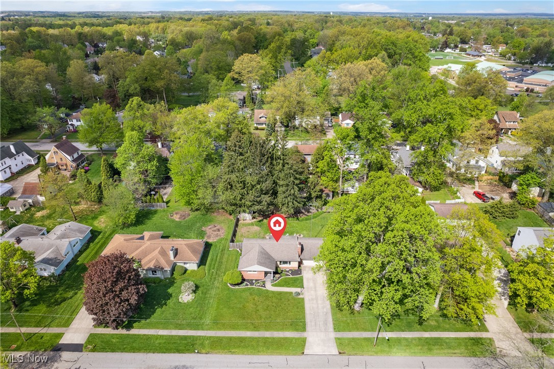 2625 Belleflower Drive, Alliance, Ohio image 31