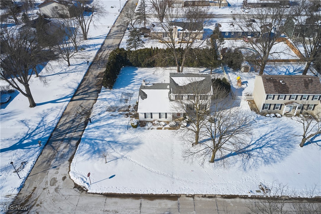 3333 Dowling Drive, Fairlawn, Ohio image 21