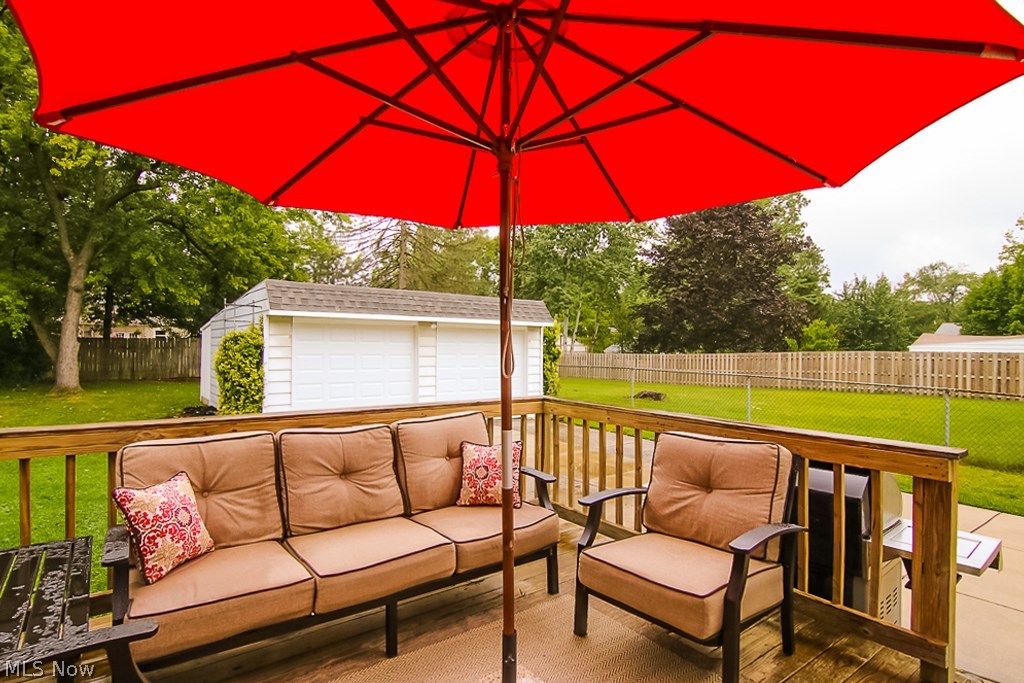 Lyndhurst Manor - Residential