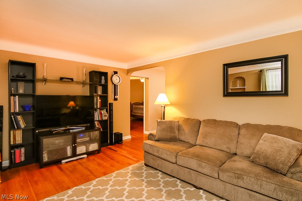 Lyndhurst Manor - Residential