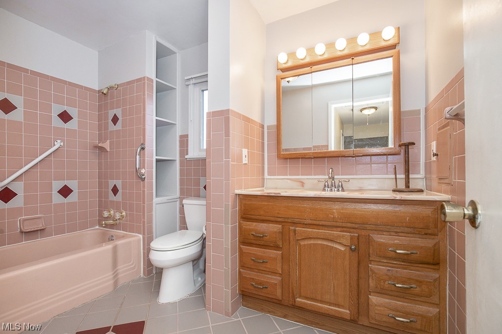 Amato 01 - Residential