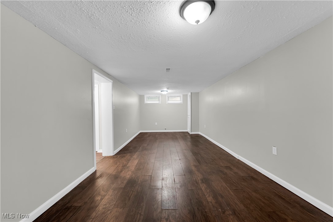 Garfield Pkwy - Residential Lease