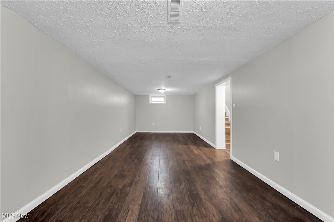 Garfield Pkwy - Residential Lease