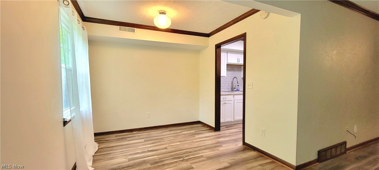 Rolling Hills Condo - Residential