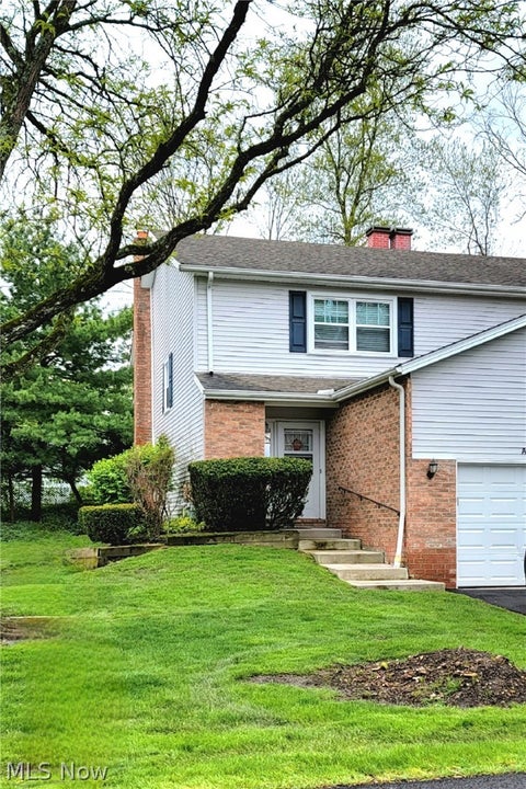 Condo For Sale - 1780 Rolling Hills Drive #A<br/> Twinsburg, OH 44087