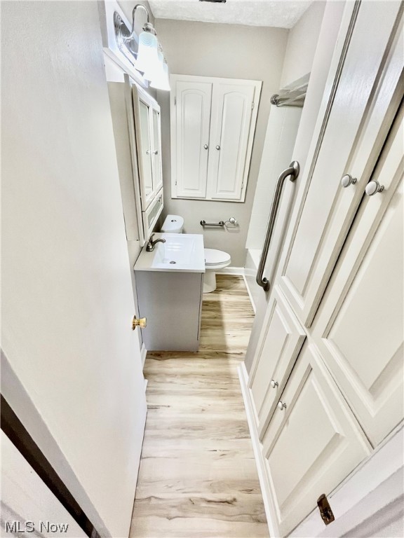 Home Buyers Realty Co Al - Residential