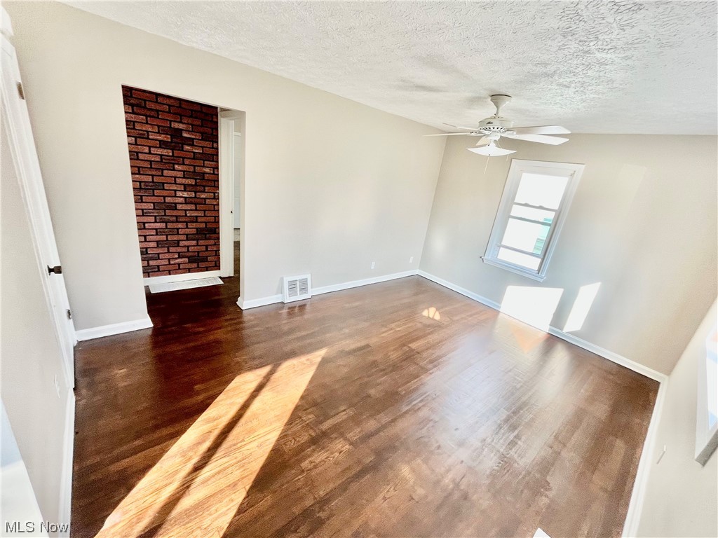 Home Buyers Realty Co Al - Residential