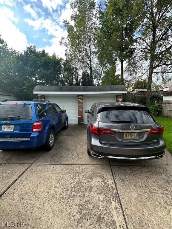 Glenbrook - Residential Income