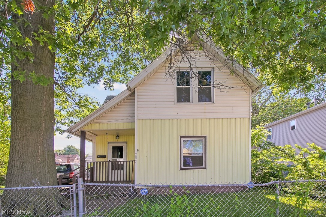 E F Davis - Residential