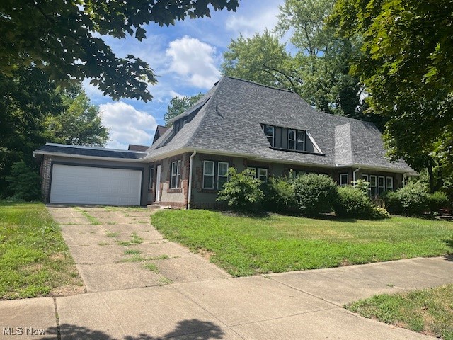 Updated And Remodeled
4-Bedroom, 2.5-Bathroom Tudor Home On Corner Lot
Akron, OH, Summit County, Akron Schools
Live Auction W/ Online Bidding Available
Absolute auction, all sells to the highest bidder on location: 1120 Delia Ave., Akron, OH 44320 Directions: Take S. Hawkins to Delia.
Tuesday, August 26, 2025, 12:00 PM
Real estate offers an updated 4-bedroom, 2.5-bathroom home. Home features include a living room with a fireplace, a dining room, two first-floor bedrooms, a full first-floor bathroom, a beautiful eat-in kitchen, a breakfast nook, an enclosed porch, a full basement, and a two-car garage. Updates include roof, central air, kitchen cabinets, flooring, paint, electric, and windows. Home is situated on a corner lot. Taxes per half year are $2,203.
Auctioneer Note: The Home will be open on auction day, starting at 10:30 am.
ONLINE BIDDING WILL BEGIN