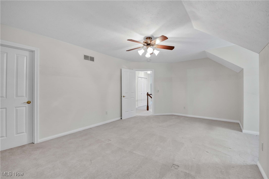 Vintage Glen Condo Ph 08 - Residential