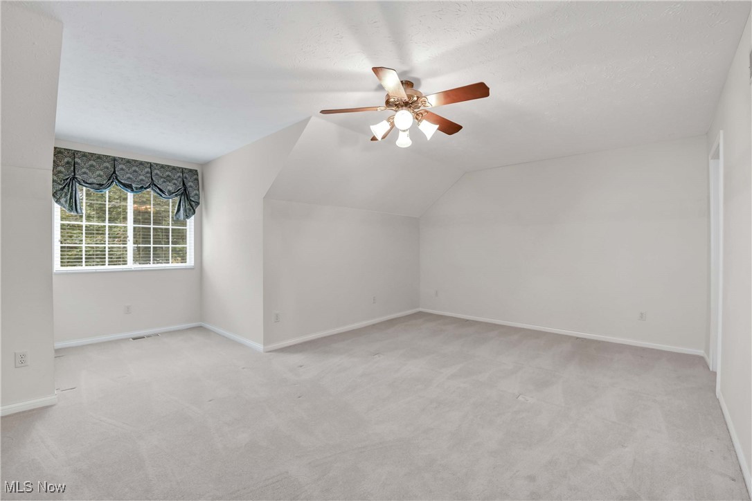 Vintage Glen Condo Ph 08 - Residential