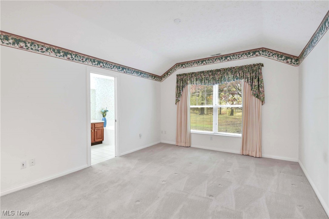 Vintage Glen Condo Ph 08 - Residential