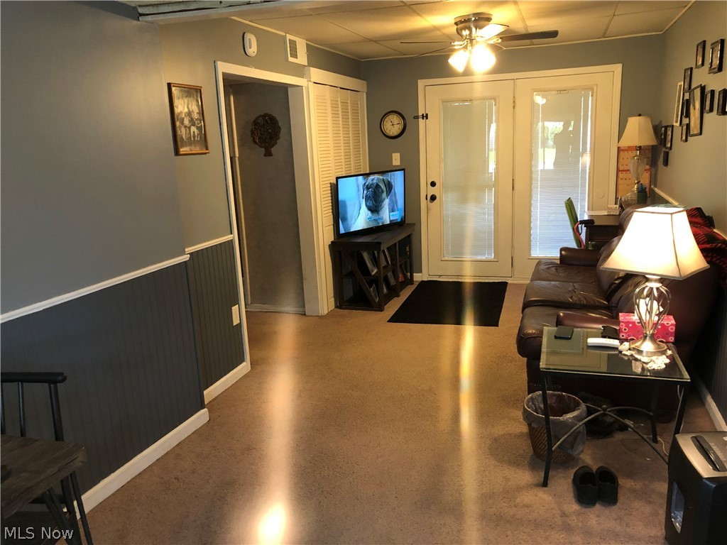 Tuxedo Park - Residential