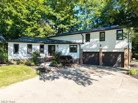 Photo of 7787 Boneta Road, Wadsworth, OH 44281 (MLS # 5240603)