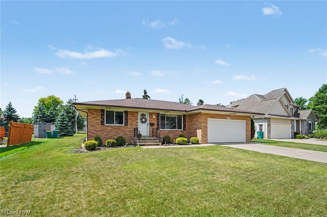 272 N Skyline Drive