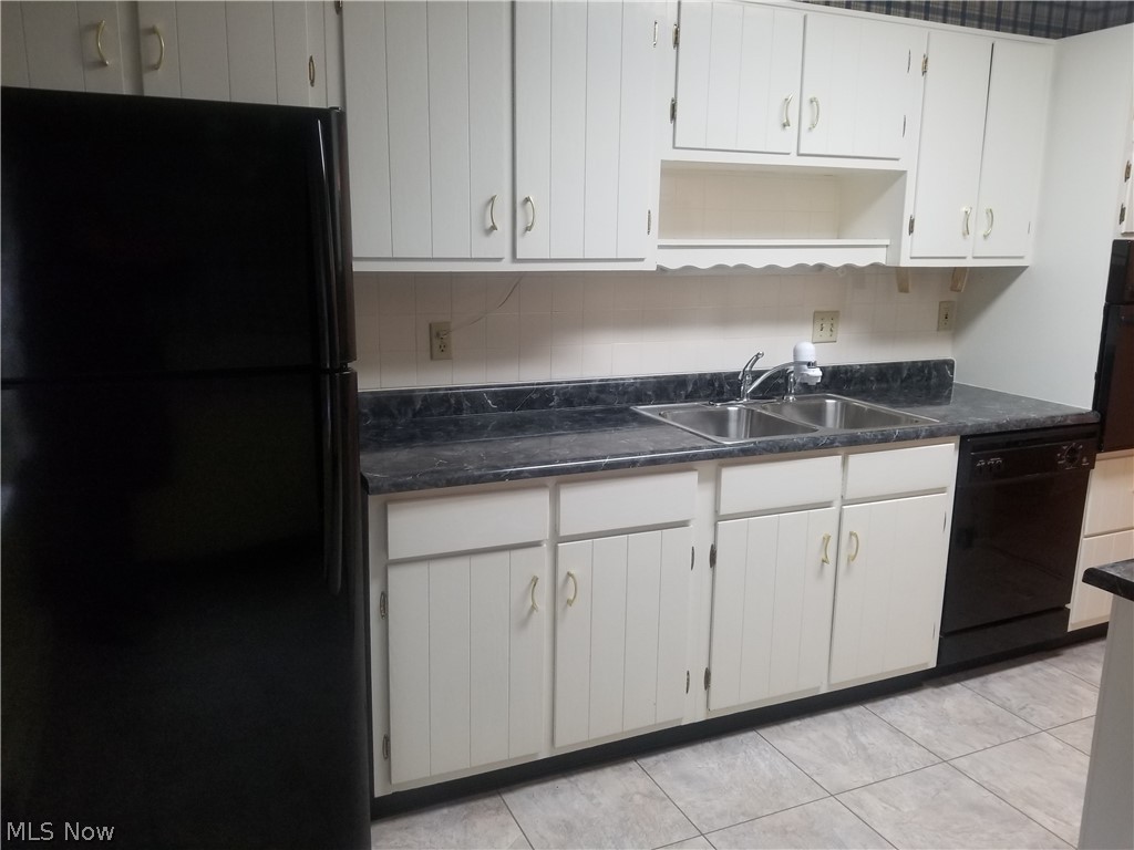 Silver Lake Towers Condo - Residential