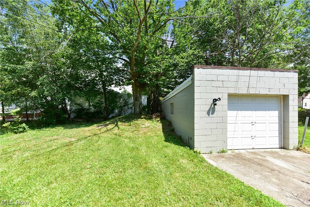 Maple Heights - Residential