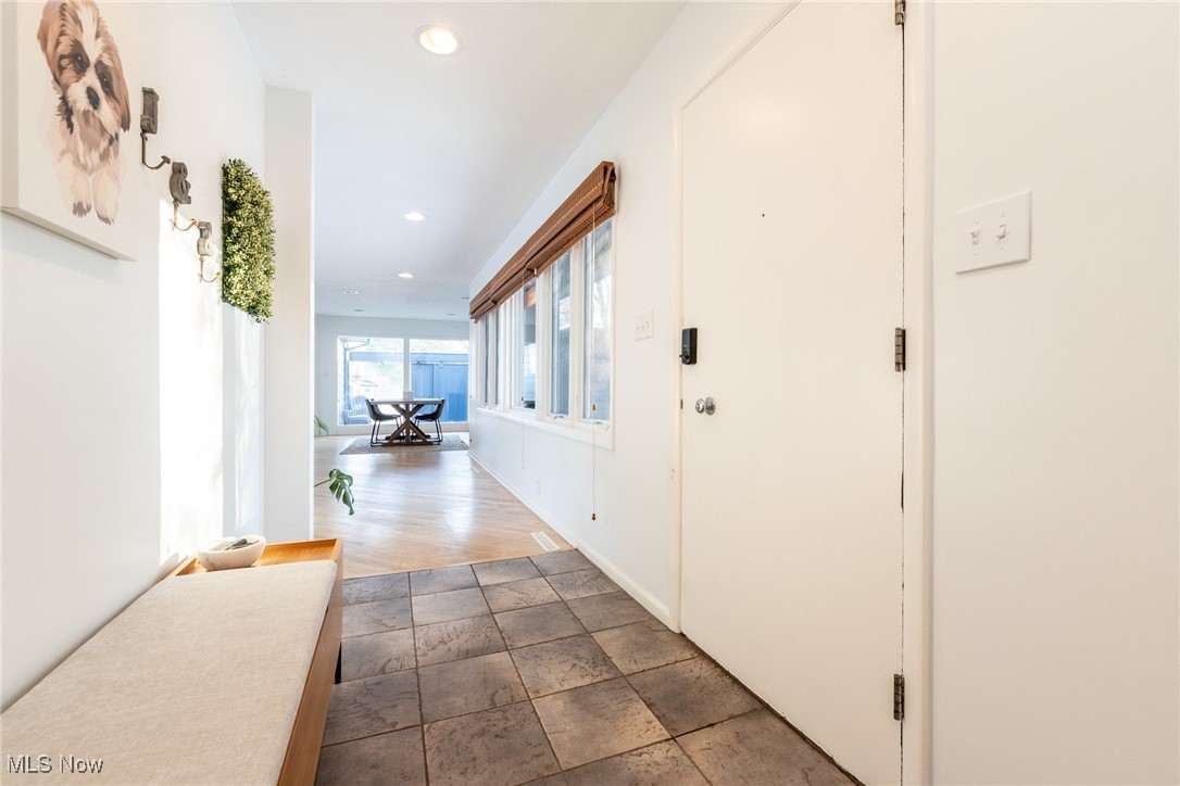 4775 SOM Center Road