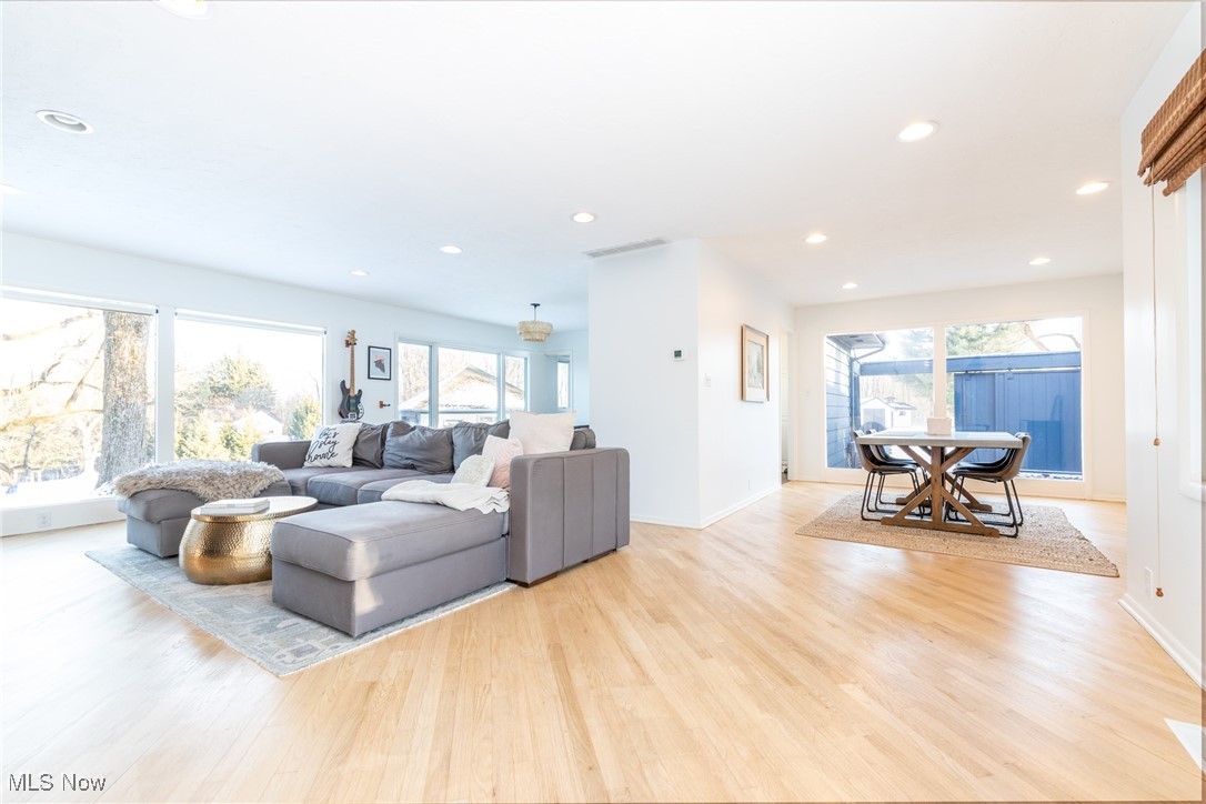 4775 SOM Center Road