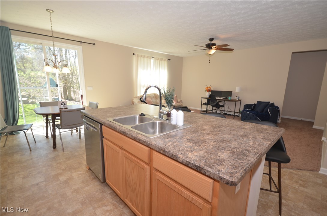 242 Oakview Circle, Tallmadge, Ohio image 6