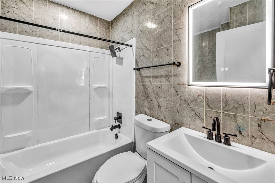 Knopf - Residential Income