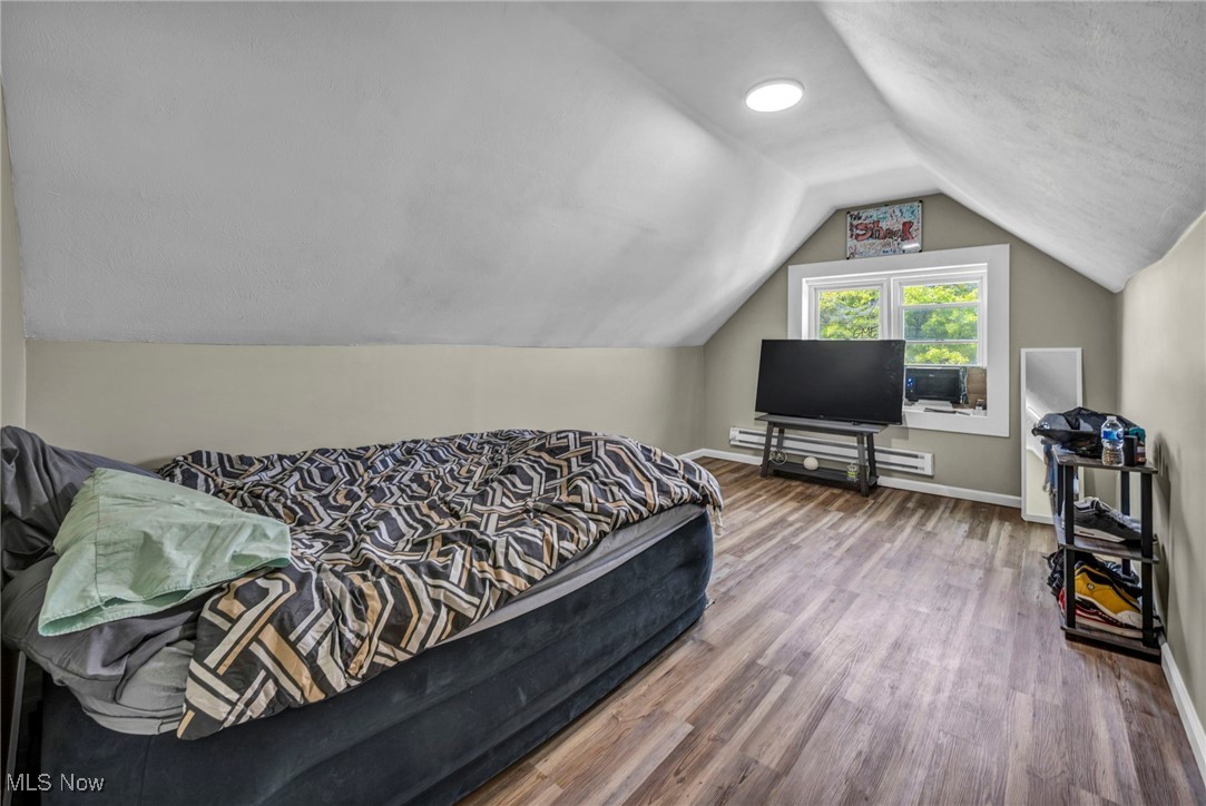 Knopf - Residential Income