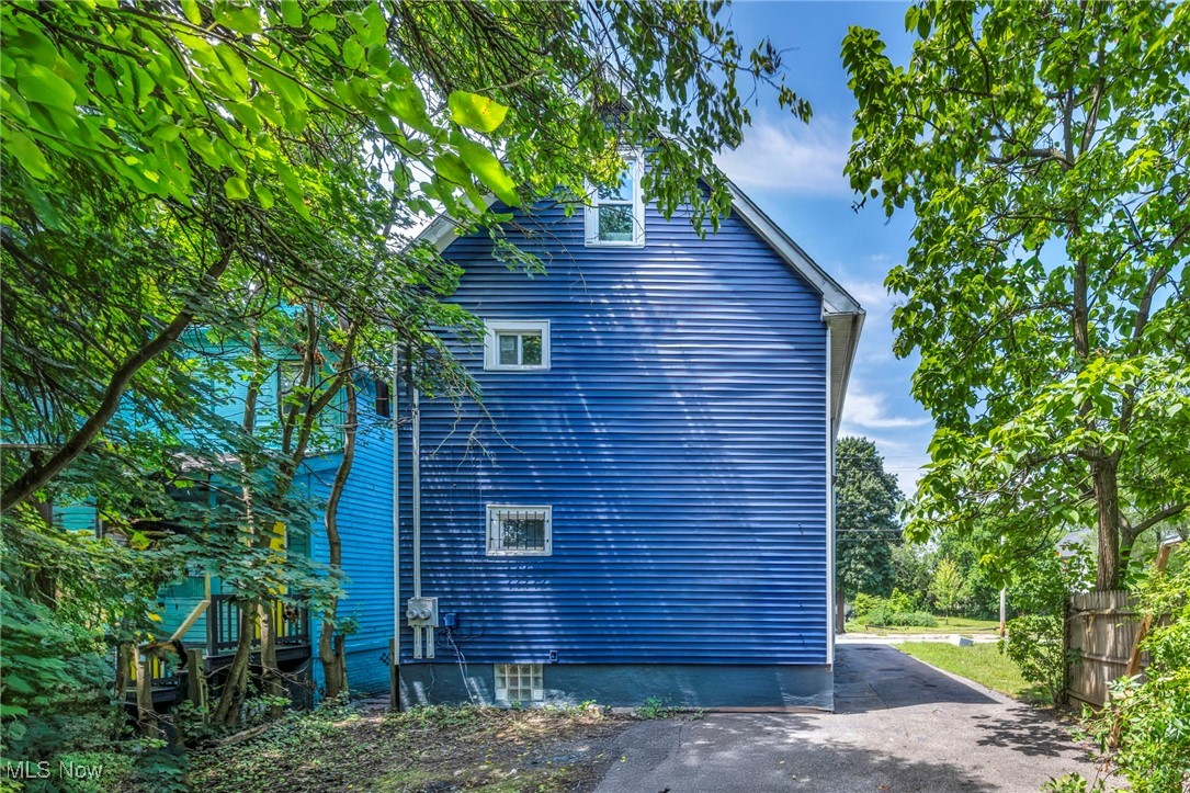 Knopf - Residential Income