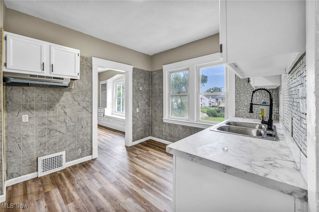 Knopf - Residential Income