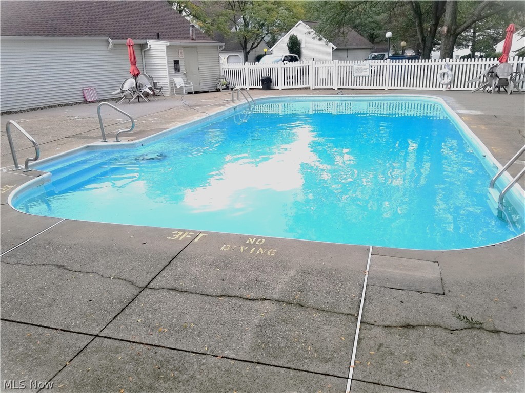 Cherry Ridge Condo - Residential